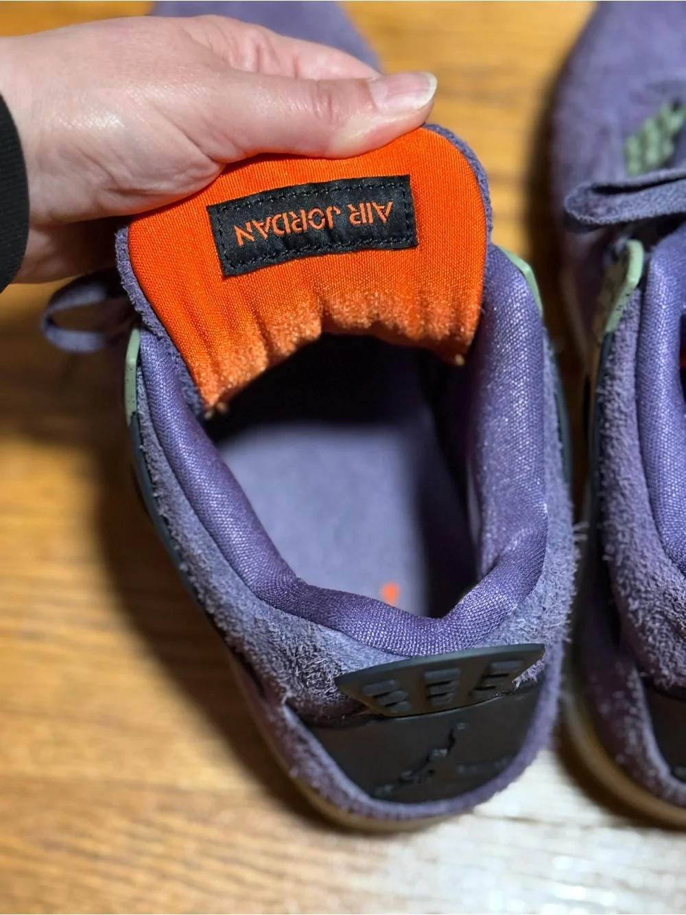 2022 Air Jordan 4 Retro “Canyon Purple” Sneakers Women: 9.5 Men: 8 - Picture 7 of 14